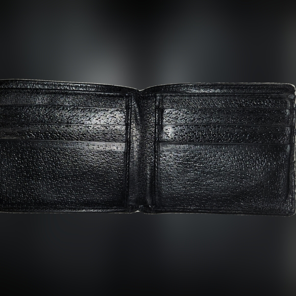 Gucci Male Wallet - Picture 10 of 16